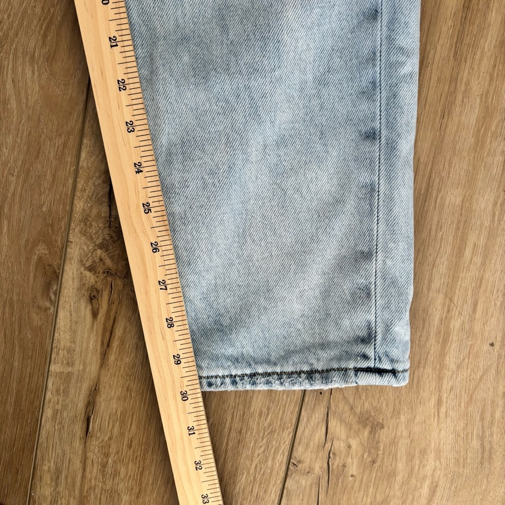 American Eagle Mom Jeans Light Wash Size 12 X-Long High Rise Distressed AE Denim - Picture 8 of 8